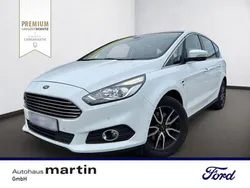 Weiss Gebraucht 2019 Ford S-MAX Titanium Van / Kleinbus | 19.990 € (Guter Preis)