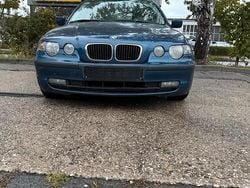 Blau Gebraucht 2002 BMW 316 Compact Kleinwagen | 950 € (Fairer Preis)