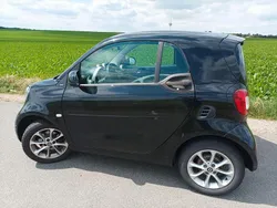 Schwarz Gebraucht 2015 Smart ForTwo Coupé Passion Coupé | 7.300 € (Fairer Preis)