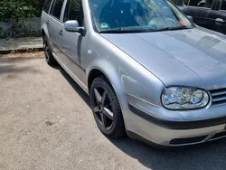 Silber Gebraucht 2004 VW Golf IV Kombi | 2.400 € (Fairer Preis)