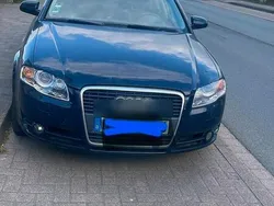 Schwarz Gebraucht 2005 Audi A4 Kombi | 3.000 €