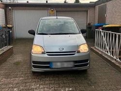 Silber Gebraucht 2007 Daihatsu Cuore Kleinwagen | 999 € (Fairer Preis)