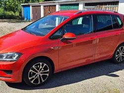 Orange Gebraucht 2016 VW Golf Sportsvan LOUNGE Van / Kleinbus | 15.000 € (Guter Preis)