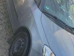 Blau Gebraucht 2013 Skoda Fabia Kleinwagen | 4.000 € (Guter Preis)