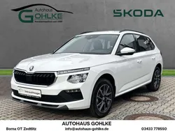 Candy weiß Gebraucht 2024 Skoda Kamiq Selection SUV | 21.790 € (Fairer Preis)