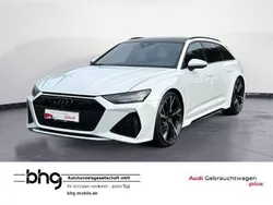 Weiß Gebraucht 2023 Audi RS6 Comfort Kombi | 104.350 € (Guter Preis)