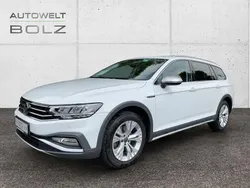 Weiss Gebraucht 2023 VW Passat Alltrack Kombi | 32.990 € (Fairer Preis)