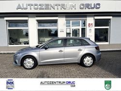 Silber Gebraucht 2018 Audi A3 Sportback Limousine | 16.980 € (Guter Preis)
