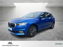 Blau Gebraucht 2024 Skoda Fabia Drive Kleinwagen | 19.619 € (Fairer Preis)