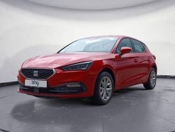 Rot Gebraucht 2022 Seat Leon Style Limousine | 15.380 € (Guter Preis)