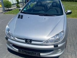 Silber Gebraucht 2017 Peugeot 206 CC Cabrio | 3.500 € (Teuer)