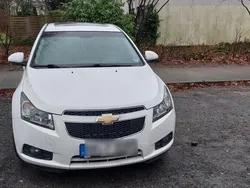 Weiß Gebraucht 2012 Chevrolet Cruze Limousine | 5.300 €