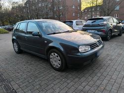 Grün Gebraucht 2003 VW Golf IV Limousine | 750 € (Superpreis)