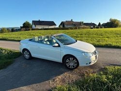 Weiß Gebraucht 2010 VW Eos Edition Cabrio | 7.490 € (Teuer)