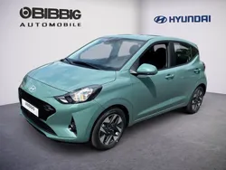 Mangrove green Neu 2025 Hyundai i10 Trend Kleinwagen | 17.990 € (Fairer Preis)