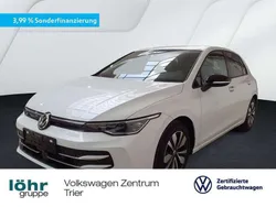Oryxweiß perlmutteffekt Gebraucht 2024 VW Golf VIII Goal Limousine | 31.280 € (Superpreis)