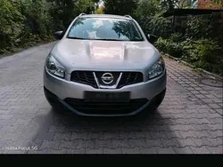 Silber Gebraucht 2010 Nissan Qashqai SUV | 4.200 € (Guter Preis)