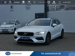 Andere Gebraucht 2024 Volvo V60 Core Kombi | 35.890 € (Superpreis)