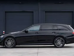 Schwarz Gebraucht 2017 Mercedes E400 AMG line Kombi | 27.850 € (Fairer Preis)