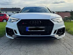 Weiß Gebraucht 2019 Audi RS4 Ambiente Kombi | 56.500 € (Guter Preis)