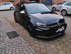 Schwarz Gebraucht 2015 VW Golf R Coupé | 17.000 € (Fairer Preis)