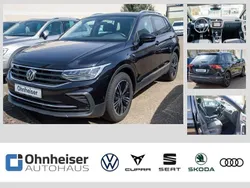 Deep black perleffekt Gebraucht 2021 VW Tiguan United SUV | 27.950 € (Etwas zu teuer)