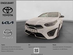 Deluxe white metallic Neu 2025 Kia Ceed GT-Line Kleinwagen | 28.490 € (Fairer Preis)