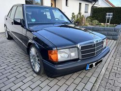 Schwarz Gebraucht 1993 Mercedes 190 Limousine | 6.900 €
