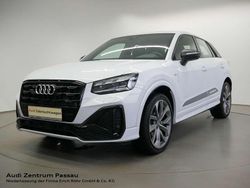 Gletscherweiss metallic Gebraucht 2022 Audi Q2 S-Line SUV | 30.900 € (Guter Preis)