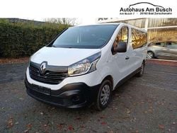 Weiß Gebraucht 2019 Renault Trafic Expression Van / Kleinbus | 17.790 € (Teuer)