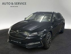 Blau Gebraucht 2024 Skoda Superb LAURIN & KLEMENT Kombi | 40.950 €