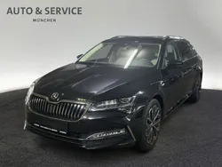 Blau Neu 2024 Skoda Superb LAURIN & KLEMENT Kombi | 40.950 € (Superpreis)