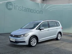 Silber Gebraucht 2019 VW Touran Comfortline Van / Kleinbus | 23.294 € (Fairer Preis)