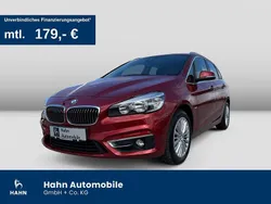 Flamencorot brillanteffekt met Gebraucht 2015 BMW 220 Active Tourer Luxury Line Van / Kleinbus | 13.390 € (Guter Preis)