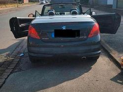 Schwarz Gebraucht 2007 Peugeot 207 CC Cabrio | 850 € (Superpreis)