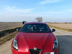 Rot Gebraucht 2017 Alfa Romeo Giulietta Veloce Kleinwagen | 20.100 € (Teuer)