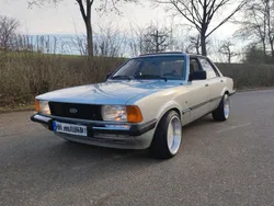 Silber Gebraucht 1979 Ford Taunus Ghia Limousine | 6.900 €