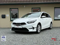 Weiß Gebraucht 2022 Kia Ceed Sportswagon Kombi | 17.985 € (Guter Preis)