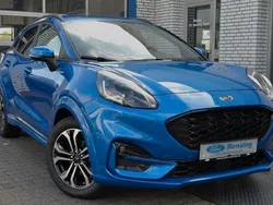 Blau Gebraucht 2024 Ford Puma ST-Line Limousine | 22.940 € (Guter Preis)