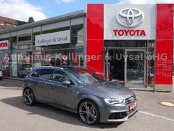 Grau metallic Gebraucht 2014 Audi A3 Sportback S-Line Kleinwagen | 27.880 €