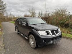 Schwarz Gebraucht 2010 Nissan Navara Abholung | 5.800 € (Fairer Preis)