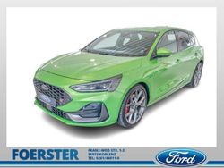 Gruen Gebraucht 2022 Ford Focus ST Limousine | 28.480 € (Etwas zu teuer)