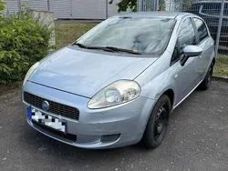 Grau Gebraucht 2007 Fiat Grande Punto Dynamic Kleinwagen | 1.690 € (Fairer Preis)