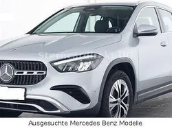 High tech silber (metallic) Gebraucht 2024 Mercedes GLA250 Progressive SUV | 40.890 € (Guter Preis)
