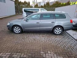 Silber Gebraucht 2007 VW Passat Highline Kombi | 3.600 € (Etwas zu teuer)
