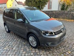 Pepper grey Gebraucht 2015 VW Touran Comfortline Van / Kleinbus | 10.850 € (Superpreis)