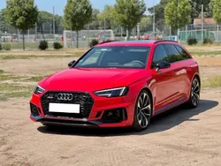 Rot Gebraucht 2018 Audi RS4 Ambiente Kombi | 47.500 € (Etwas zu teuer)