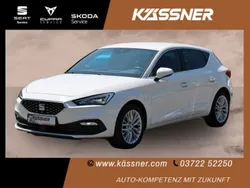 Weiß Gebraucht 2020 Seat Leon XCELLENCE Limousine | 19.995 € (Fairer Preis)