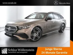 Braun Gebraucht 2024 Mercedes E300 AMG Kombi | 50.970 € (Guter Preis)