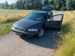 Schwarz Gebraucht 2001 Volvo V70 Kombi | 3.400 €